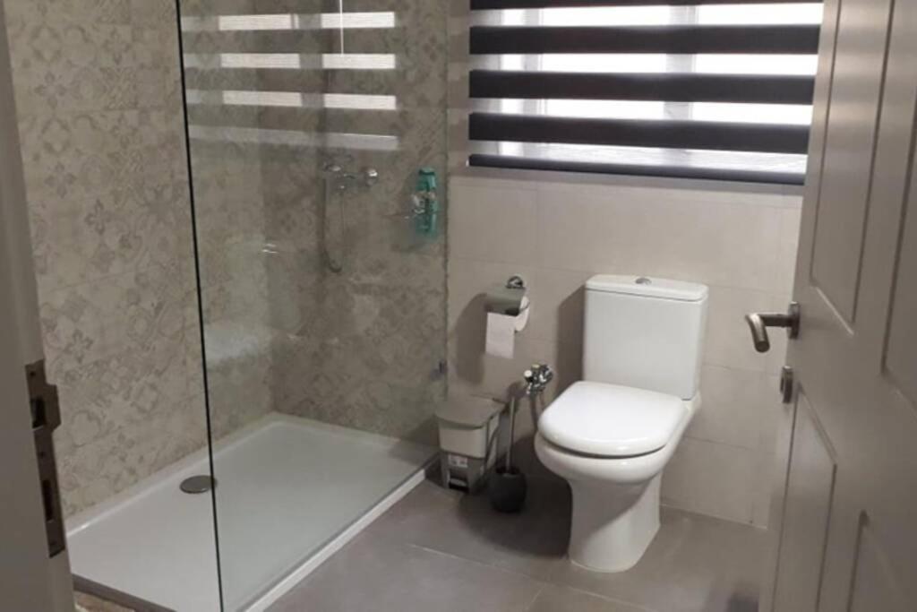 Ramzam - Spacious & Modern 3 Bedroom Apartment With Roof Terrace Marsaskala Exterior photo