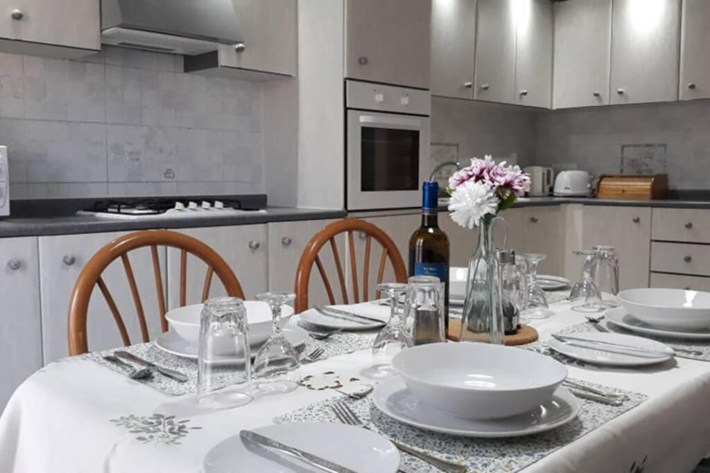 Ramzam - Spacious & Modern 3 Bedroom Apartment With Roof Terrace Marsaskala Exterior photo